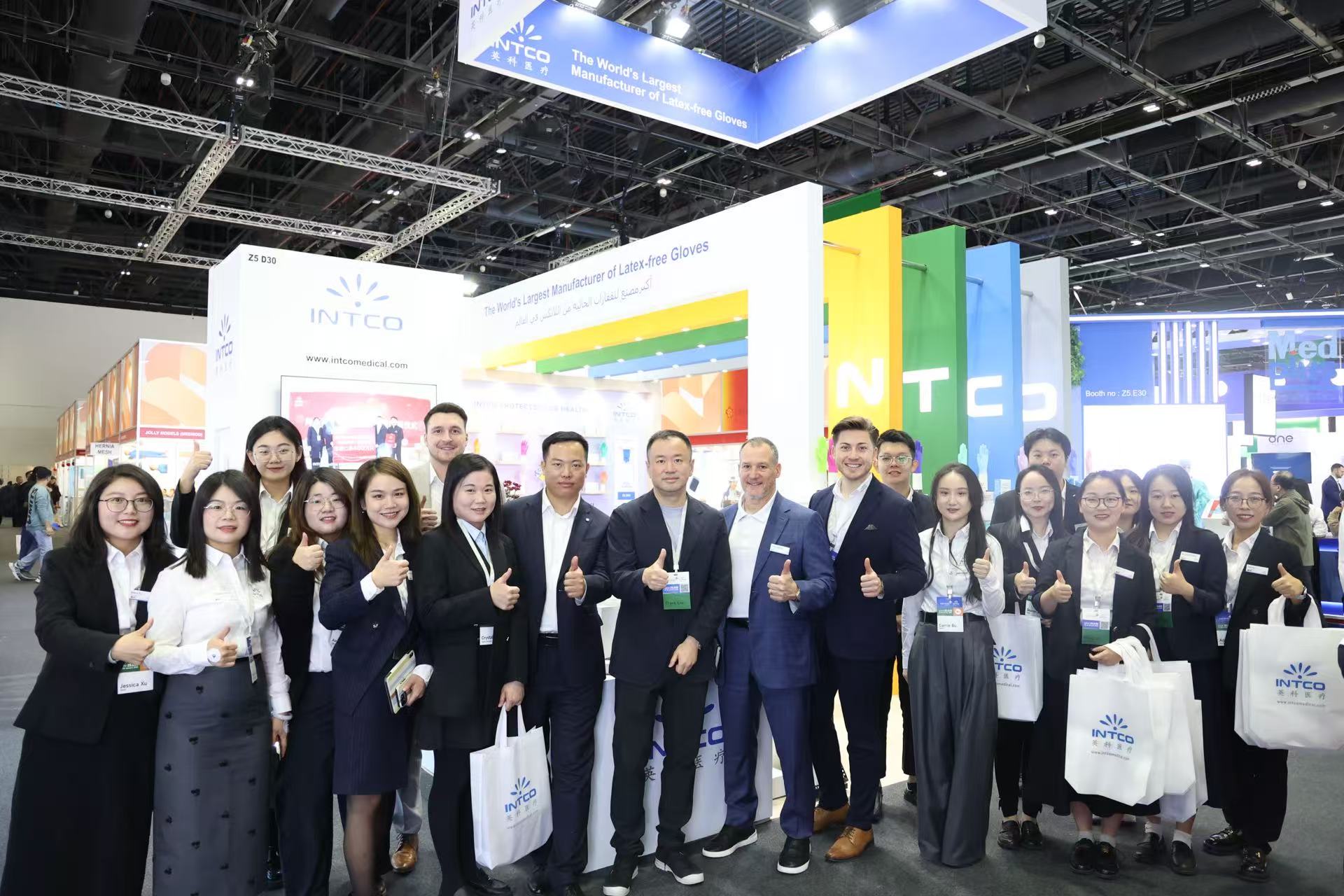 新年首展！jinnianhui官网医疗亮相Arab Health 2025